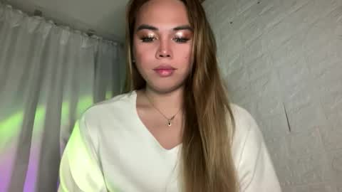 Snapshot of sweetalexa19 chatting on 3, 3, 2026 alexa your one and only queen online show from 3, 3, 2026