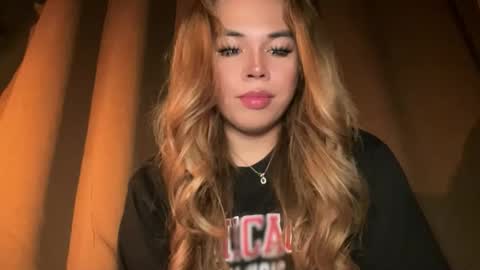 Snapshot of sweetalexa19 chatting on 20, 3, 2026 alexa your one and only queen online show from 20, 3, 2026