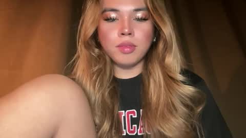 Snapshot of sweetalexa19 chatting on 25, 3, 2026 alexa your one and only queen online show from 25, 3, 2026