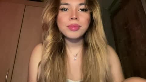 Snapshot of sweetalexa19 chatting on 9, 7, 2026 alexa your one and only queen online show from 9, 7, 2026