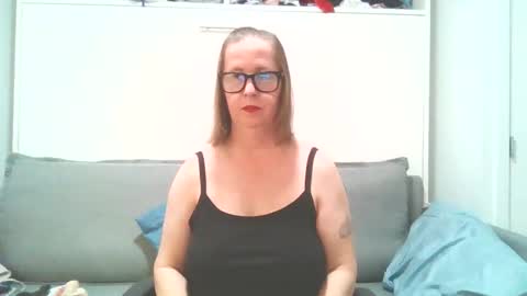 Snapshot of sweetandnaughty123 chatting on 3, 2, 2026 sweetandnaughty123 online show from 3, 2, 2026