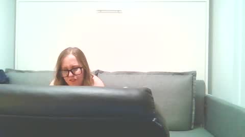 Snapshot of sweetandnaughty123 chatting on 13, 3, 2026 sweetandnaughty123 online show from 13, 3, 2026