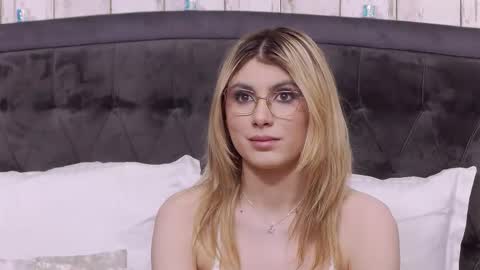 Anisia online show from 27, 3, 2026