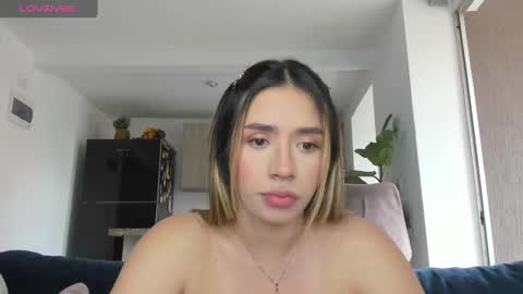 Camila online show from 18, 2, 2025