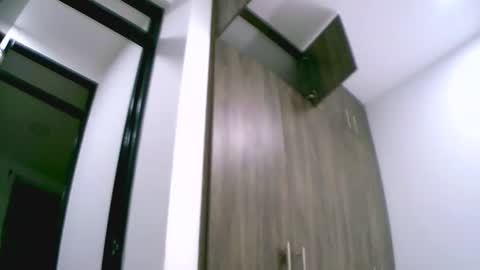 Snapshot of sweetapril_1991 chatting on 24, 10, 2025 sweetapril_1991 online show from 24, 10, 2025