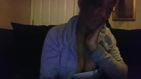 sweetaztee online show from 8, 2, 2025