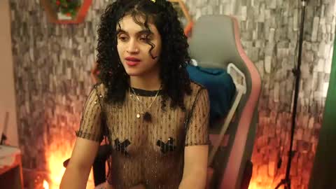 Snapshot of sweetbonii chatting on 23, 4, 2026 Salom independent model online show from 23, 4, 2026