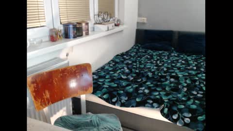 Sweetboobs85h online show from 28, 2, 2026