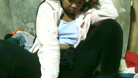 Snapshot of sweetcatycia chatting on 10, 9, 2025 catycia online show from 10, 9, 2025