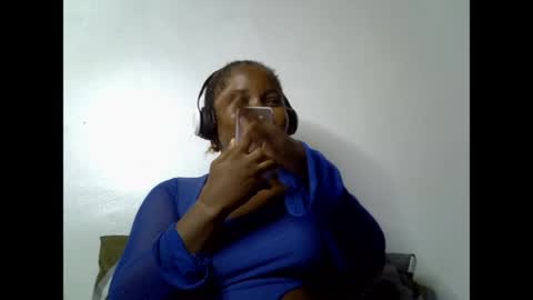 Snapshot of sweetcoochiex chatting on 12, 6, 2026 sweetcoochiex online show from 12, 6, 2026