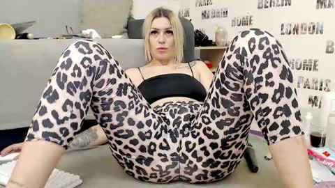Daiana  Onlyfans - Blonddaiana online show from 28, 5, 2026