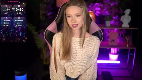 Lina online show from 5, 3, 2026