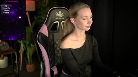 Lina online show from 20, 3, 2026