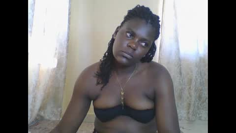 Snapshot of sweetdarkskin chatting on 16, 5, 2026 CLARIS online show from 16, 5, 2026