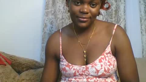 Snapshot of sweetdarkskin chatting on 19, 6, 2026 CLARIS online show from 19, 6, 2026