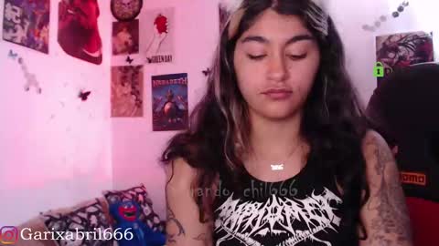 Snapshot of sweetdevil631 chatting on 7, 1, 2025 Abril online show from 7, 1, 2025