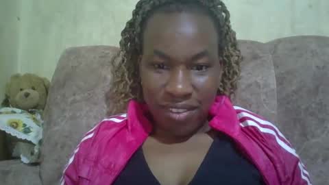 Snapshot of sweetdiva2012 chatting on 8, 1, 2025 sweetdiva2012 online show from 8, 1, 2025
