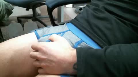 Snapshot of sweetdong chatting on 19, 1, 2025 Stick around its a grower online show from 19, 1, 2025