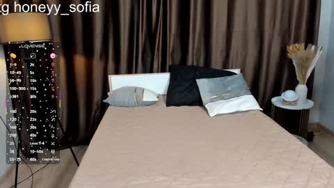 Sofia online show from 28, 1, 2025