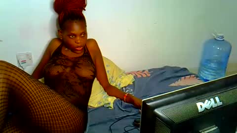 Snapshot of sweetebony123 chatting on 9, 11, 2025 sweetebony123 online show from 9, 11, 2025