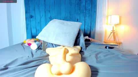 Snapshot of sweetebony_69 chatting on 24, 1, 2025 Mia online show from 24, 1, 2025