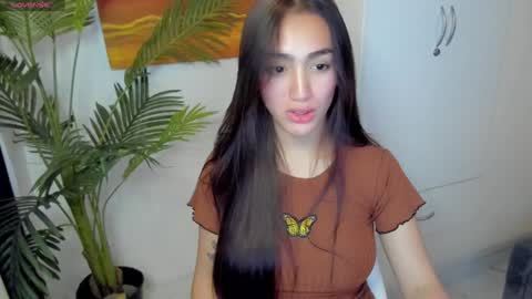 Snapshot of sweetestmallow chatting on 3, 1, 2025 mallow online show from 3, 1, 2025