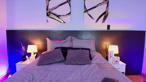 Snapshot of sweeteuphoria_ chatting on 7, 10, 2025 Ephoria online show from 7, 10, 2025