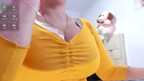 Fabiana online show from 9, 10, 2025