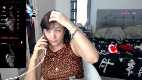 Snapshot of sweetfantasyven chatting on 24, 10, 2025 SWEETFANTASYVEN online show from 24, 10, 2025