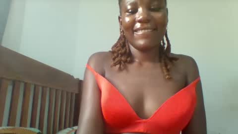 Snapshot of sweetfel chatting on 6, 3, 2026 sweetfel online show from 6, 3, 2026
