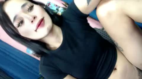 Snapshot of sweetfuckerbabyy18 chatting on 17, 10, 2025 sweetfuckerbabyy18 online show from 17, 10, 2025