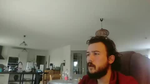 Snapshot of sweetguyss12 chatting on 29, 10, 2025 sweetguyss12 online show from 29, 10, 2025