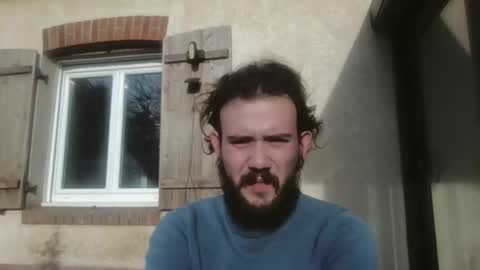 Snapshot of sweetguyss12 chatting on 4, 11, 2025 sweetguyss12 online show from 4, 11, 2025