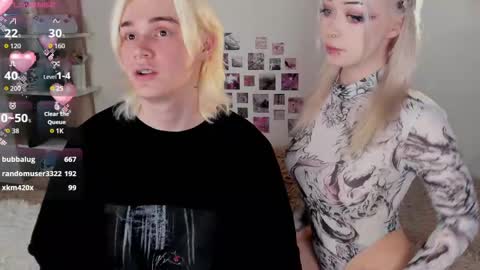 sweethearts_friends online show from 9, 5, 2026
