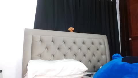 Snapshot of sweethoneyts chatting on 28, 9, 2025 Valery honey online show from 28, 9, 2025