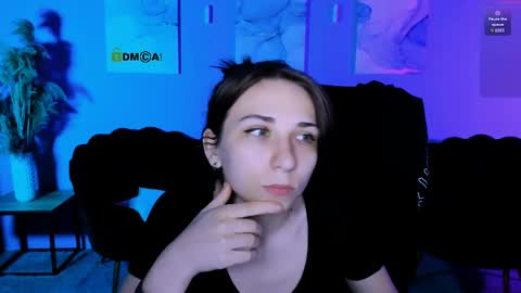Chloe online show from 9, 5, 2026
