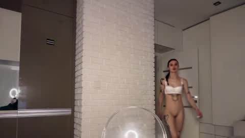 sweetie_kitty888 online show from 9, 3, 2026