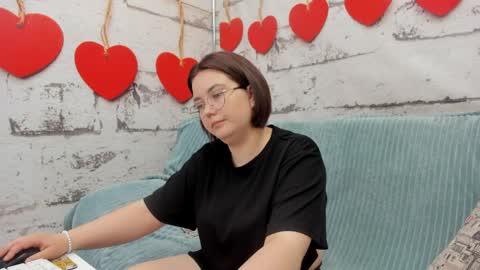 ROZZY online show from 2, 5, 2026