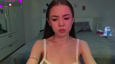 sweetieee_kira online show from 30, 6, 2026