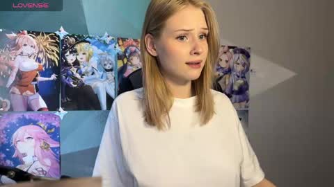 Snapshot of sweetielis chatting on 7, 11, 2025 sweetie Lisa3 online show from 7, 11, 2025