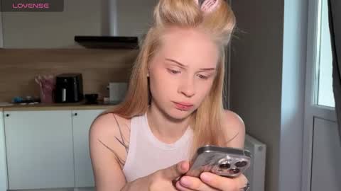 sweetie Lisa3 online show from 28, 5, 2026