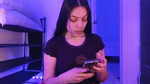 Snapshot of sweetieslikebutter chatting on 28, 1, 2025 Blu Sweets online show from 28, 1, 2025