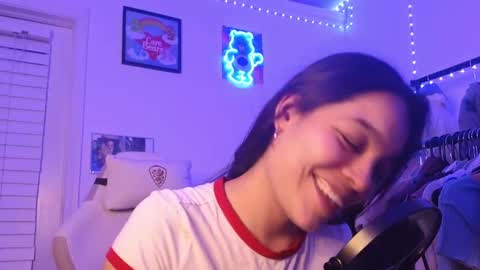 Snapshot of sweetieslikebutter chatting on 14, 9, 2025 Blu Sweets online show from 14, 9, 2025