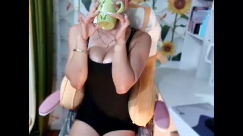 jona online show from 21, 4, 2026