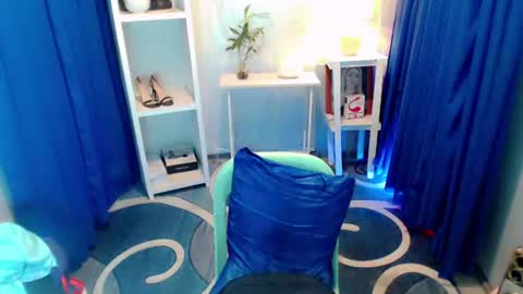 Snapshot of sweetladyapril chatting on 12, 6, 2026 dessiree online show from 12, 6, 2026