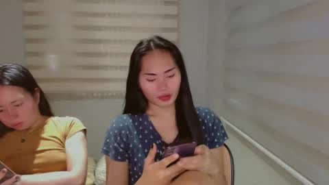Snapshot of sweetladyboyx chatting on 19, 12, 2024 online show from 19, 12, 2024