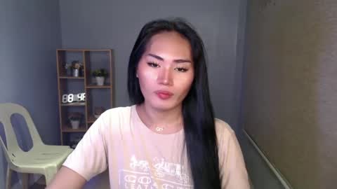 Snapshot of sweetladyboyx chatting on 8, 1, 2025 online show from 8, 1, 2025