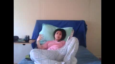 Snapshot of sweetlatinafit chatting on 21, 11, 2025 sweetlatinafit online show from 21, 11, 2025