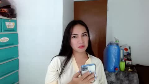 Snapshot of sweetlilly_18 chatting on 5, 12, 2024 Lilly online show from 5, 12, 2024