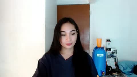 Snapshot of sweetlilly_18 chatting on 1, 1, 2025 Lilly online show from 1, 1, 2025